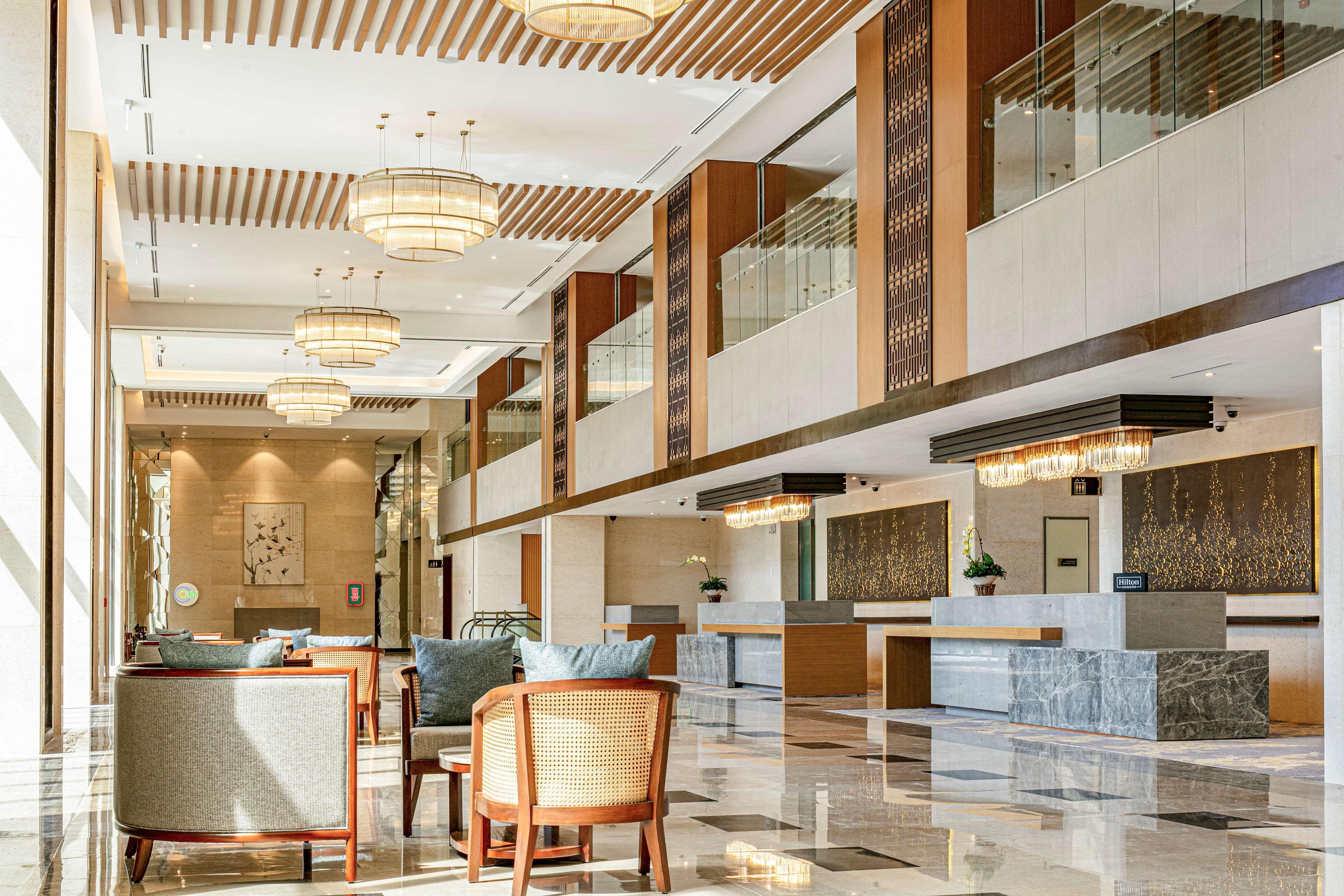 Hilton Clark Sun Valley Resort Clark Field Ngoại thất bức ảnh