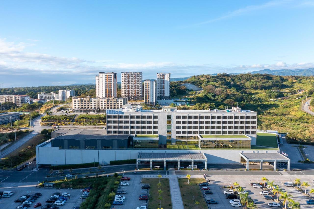 Hilton Clark Sun Valley Resort Clark Field Ngoại thất bức ảnh