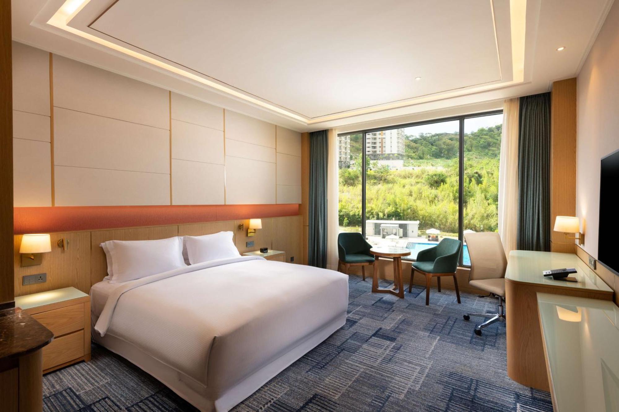 Hilton Clark Sun Valley Resort Clark Field Ngoại thất bức ảnh