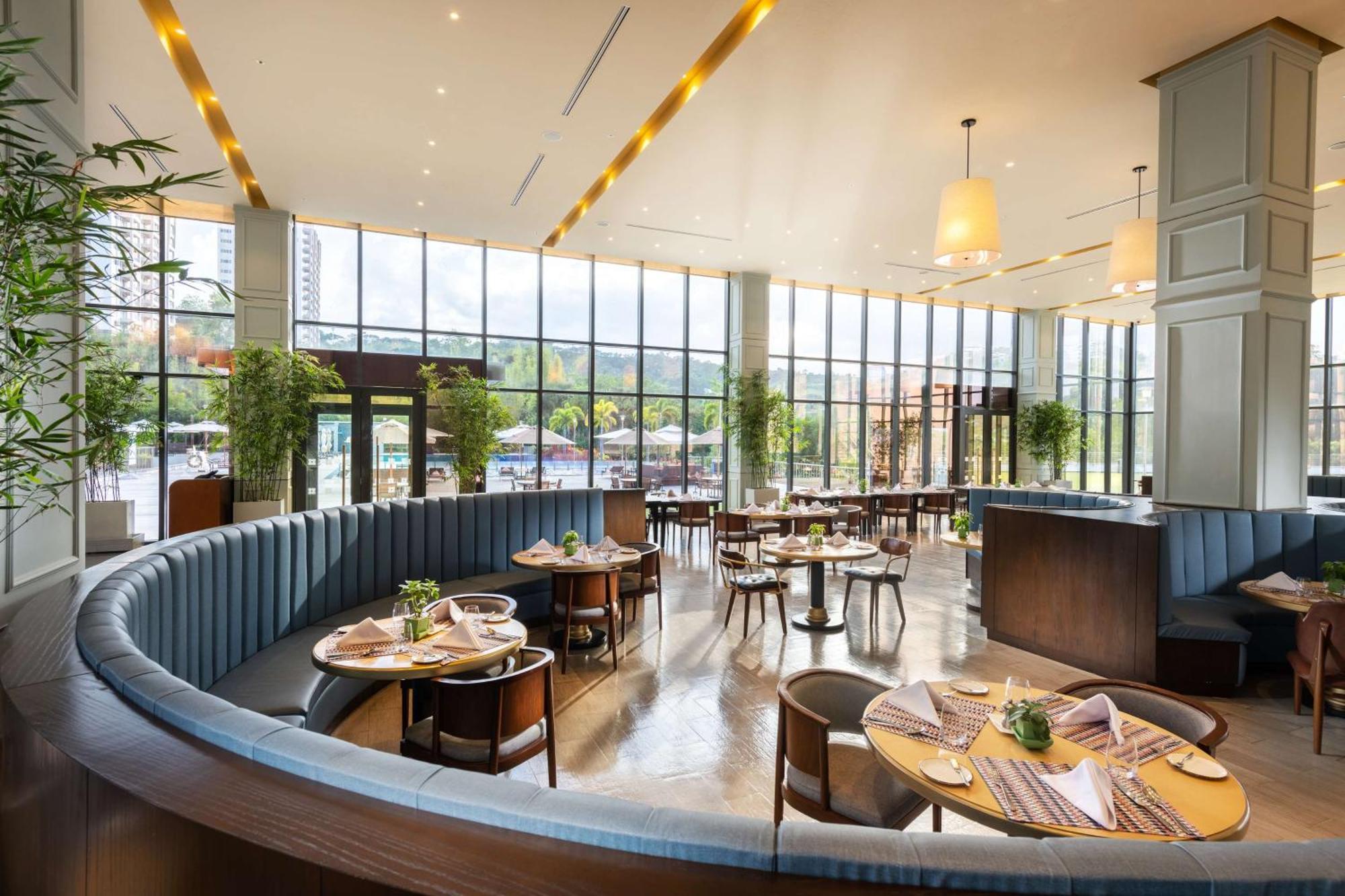 Hilton Clark Sun Valley Resort Clark Field Ngoại thất bức ảnh